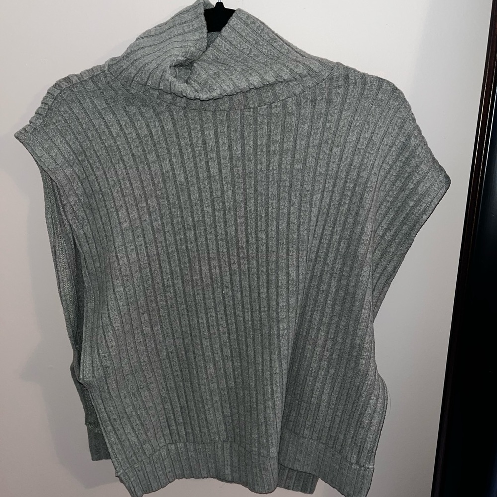 Gray Ribbed Women's Sweater